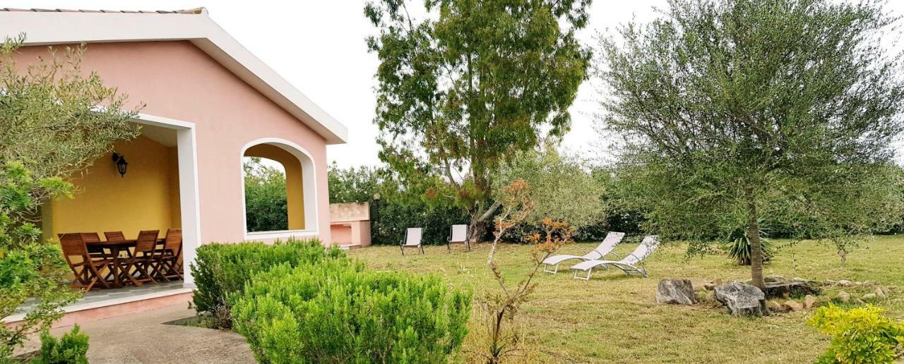 Villa Solidea Orosei Eksteriør bilde